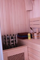 стены и полки из липы